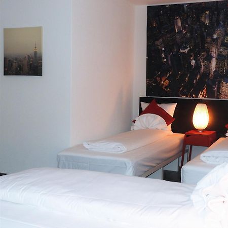 Inside Five Aparthotel Zürich Rom bilde